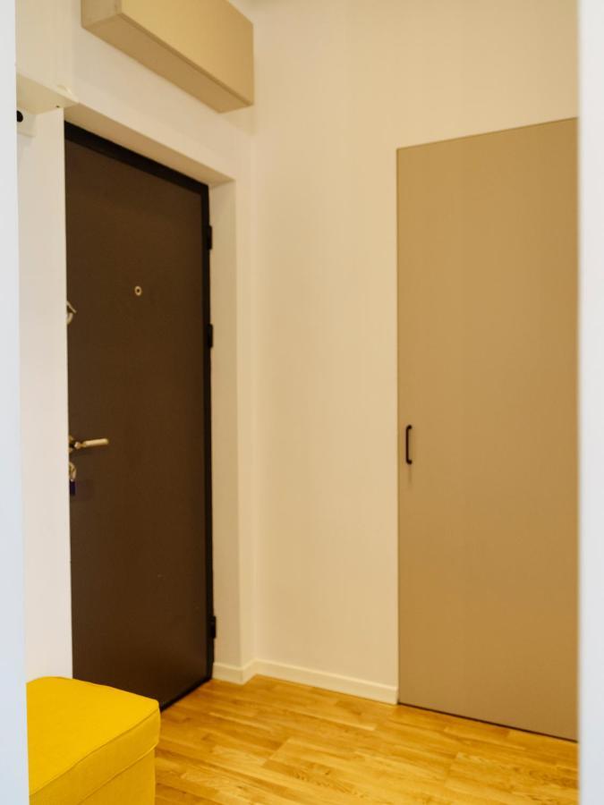 Sunny 2Br Flat - Top Location - Amazing Balcony Bucarest Exterior foto